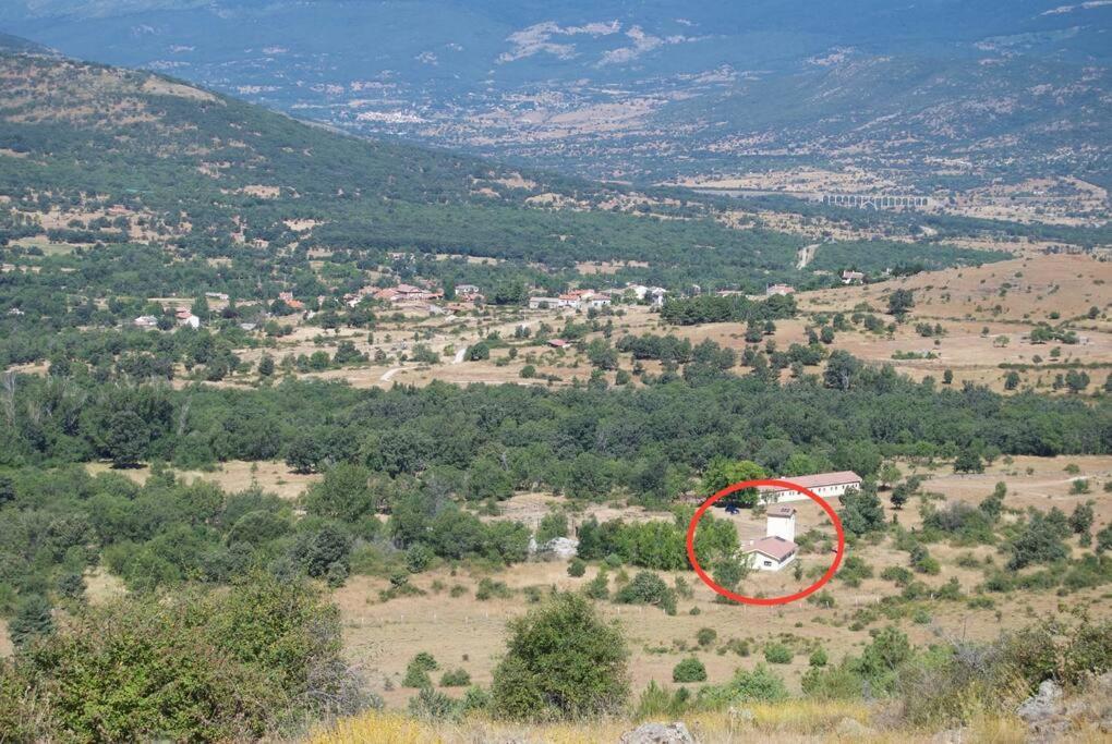La Mina Alojamiento En Plena Naturaleza Garganta De Los Montes Exterior foto